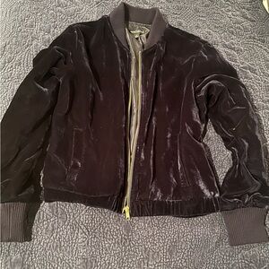 Gorgeous Navy blue lightweight jacket. Velvet like material.